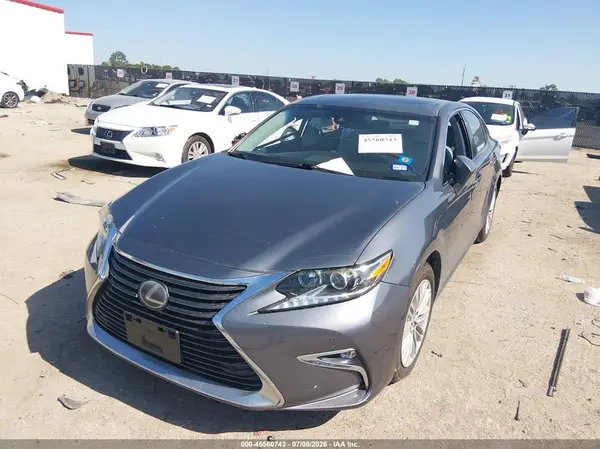 58ABK1GG8GU014067 2016 LEXUS ES - Image 2