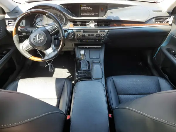 58ABK1GG8GU014182 2016 LEXUS ES - Image 8