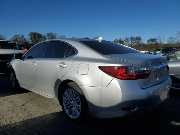 58ABK1GG8GU014506 2016 LEXUS ES - Image 2