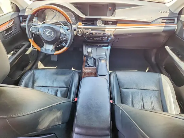 58ABK1GG8GU024520 2016 LEXUS ES - Image 8