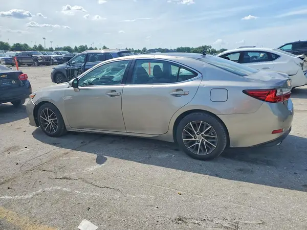 58ABK1GG8GU024727 2016 LEXUS ES - Image 2