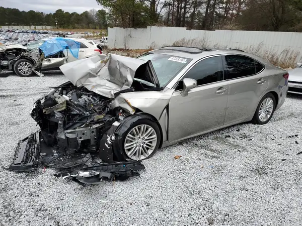 58ABK1GG8GU025036 2016 LEXUS ES - Image 1