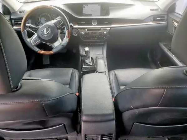 58ABK1GG8GU027871 2016 LEXUS ES - Image 8