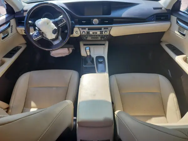 58ABK1GG8GU028759 2016 LEXUS ES - Image 8