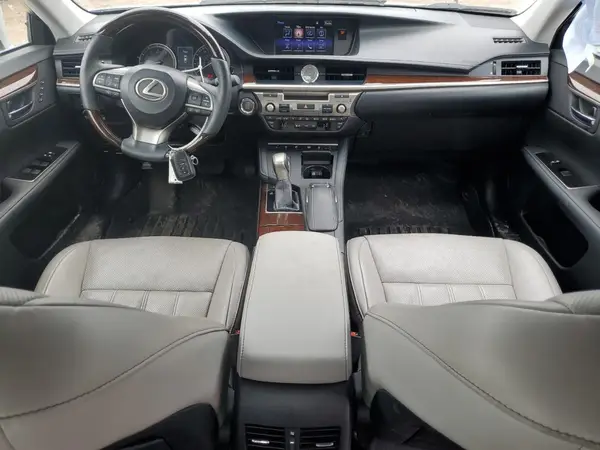 58ABK1GG8GU032620 2016 LEXUS ES - Image 8
