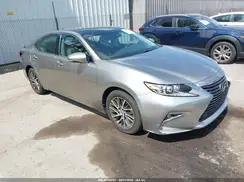 58ABK1GG8GU032701 2016 LEXUS ES