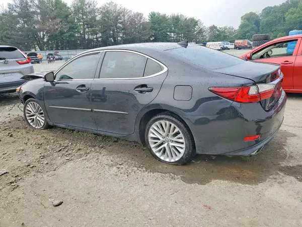 58ABK1GG8GU033640 2016 LEXUS ES - Image 2