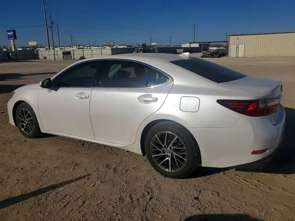 58ABK1GG8HU051038 2017 LEXUS ES - Image 2