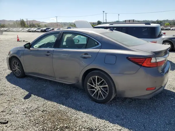 58ABK1GG8HU051962 2017 LEXUS ES - Image 2