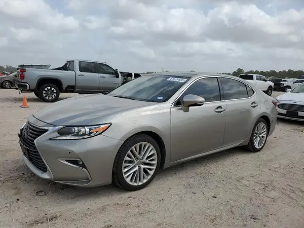 58ABK1GG8HU057079 2017 LEXUS ES - Image 1