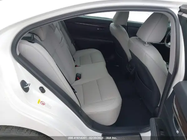 58ABK1GG8HU059513 2017 LEXUS ES - Image 8