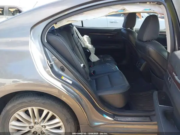 58ABK1GG8HU060287 2017 LEXUS ES - Image 8