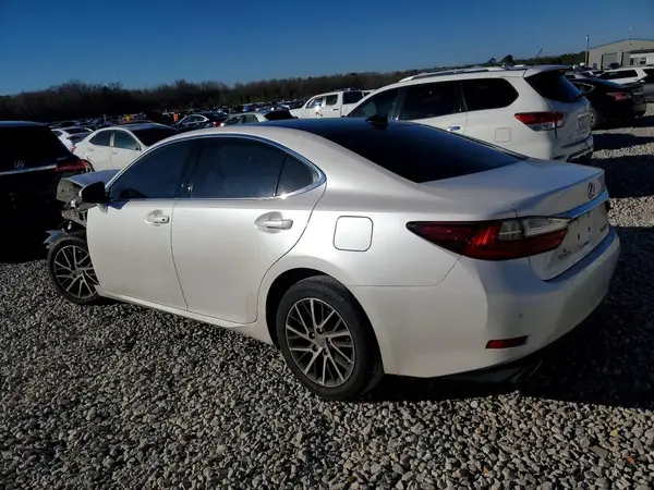 58ABK1GG8HU061357 2017 LEXUS ES - Image 2