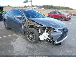 58ABK1GG8HU066400 2017 LEXUS ES