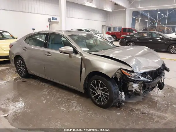 58ABK1GG8HU068308 2017 LEXUS ES - Image 1