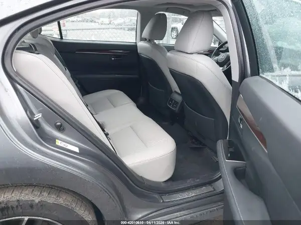 58ABK1GG8HU069071 2017 LEXUS ES - Image 8