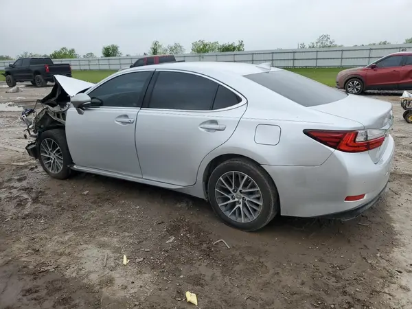 58ABK1GG8HU073072 2017 LEXUS ES - Image 2