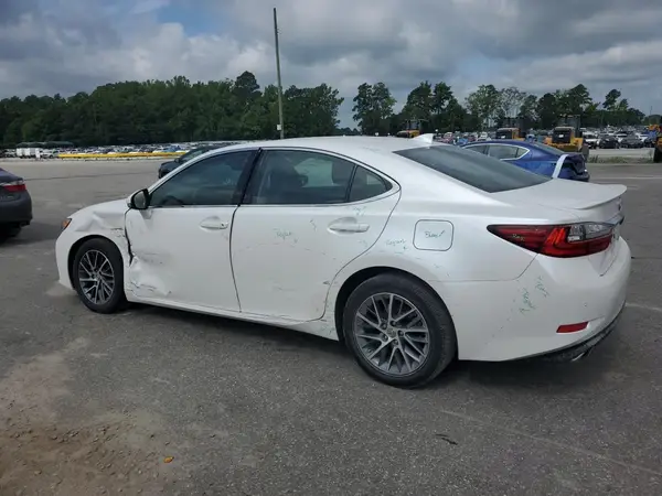 58ABK1GG8HU076408 2017 LEXUS ES - Image 2
