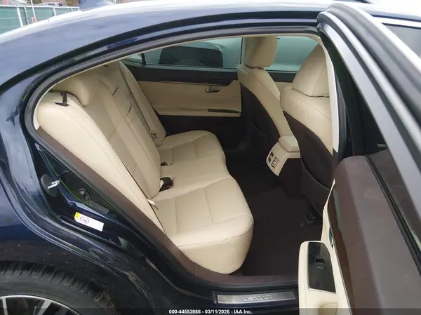 58ABK1GG8HU076537 2017 LEXUS ES - Image 8