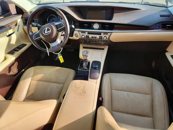 58ABK1GG8JU080903 2018 LEXUS ES - Image 8