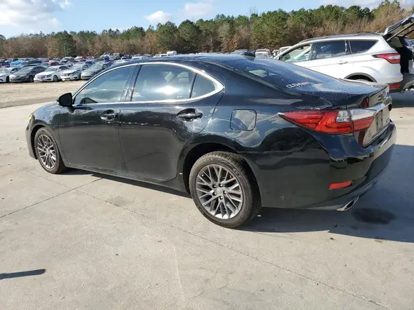 58ABK1GG8JU081923 2018 LEXUS ES - Image 2
