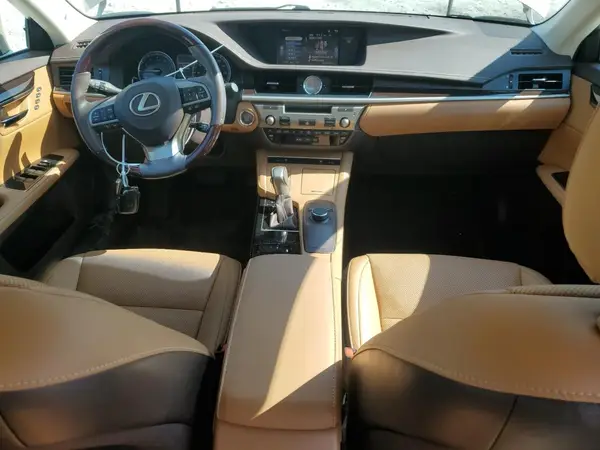 58ABK1GG8JU088399 2018 LEXUS ES - Image 8