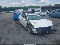 58ABK1GG8JU089312 2018 LEXUS ES