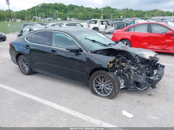 58ABK1GG8JU091304 2018 LEXUS ES - Image 1