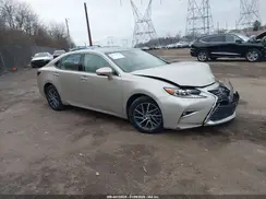 58ABK1GG8JU095238 2018 LEXUS ES