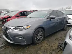58ABK1GG8JU096017 2018 LEXUS ES