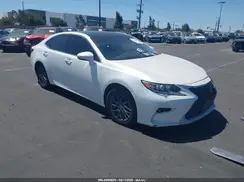 58ABK1GG8JU096535 2018 LEXUS ES