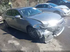 58ABK1GG8JU096857 2018 LEXUS ES