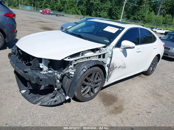 58ABK1GG8JU098186 2018 LEXUS ES - Image 2