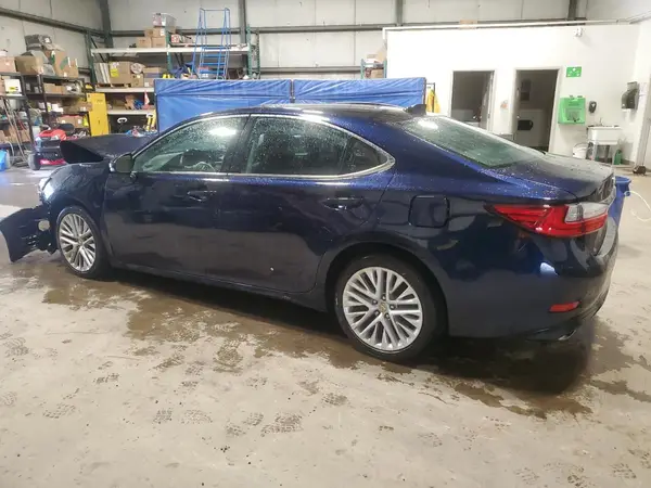 58ABK1GG8JU098334 2018 LEXUS ES - Image 2