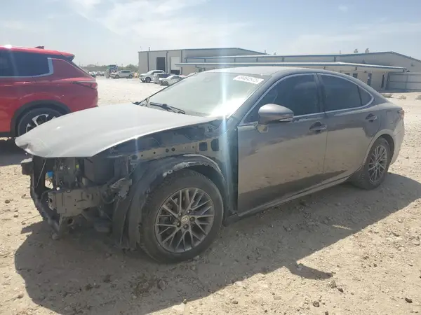 58ABK1GG8JU105797 2018 LEXUS ES - Image 1