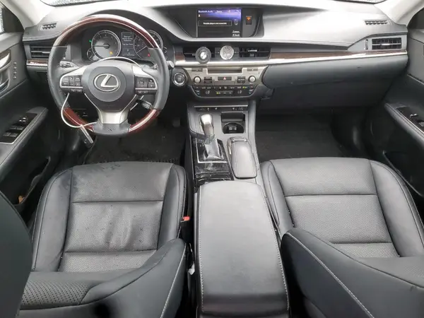 58ABK1GG8JU107193 2018 LEXUS ES - Image 8