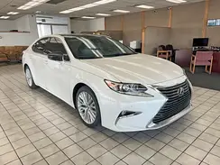 58ABK1GG8JU108814 2018 LEXUS ES
