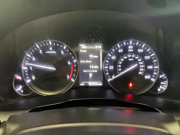 58ABK1GG8JU108814 2018 LEXUS ES - Image 8