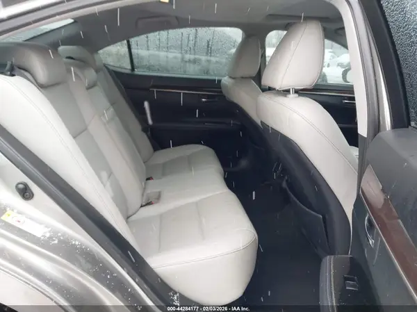 58ABK1GG8JU113138 2018 LEXUS ES - Image 8