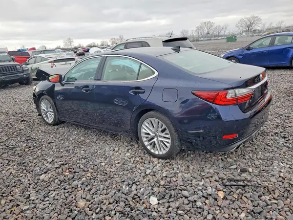 58ABK1GG8JU113818 2018 LEXUS ES - Image 2