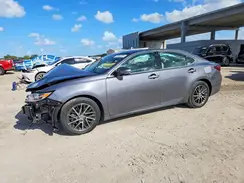 58ABK1GG8JU115343 2018 LEXUS ES