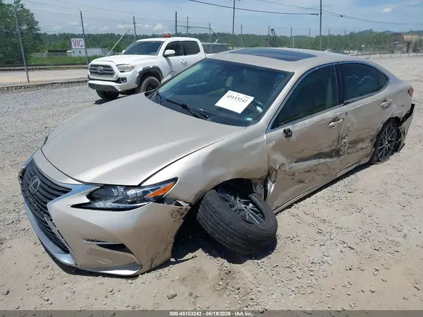 58ABK1GG9GU001876 2016 LEXUS ES - Image 2