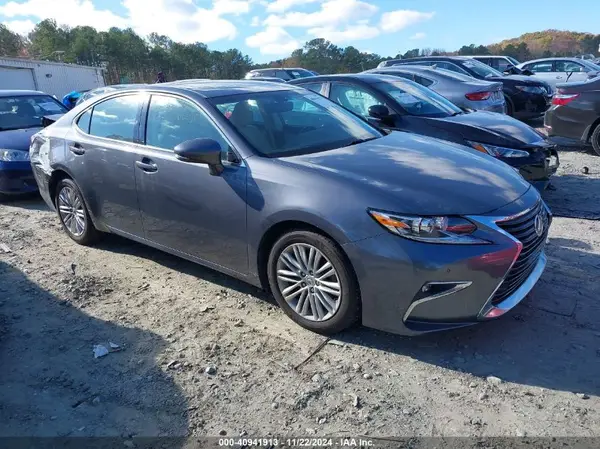58ABK1GG9GU002199 2016 LEXUS ES - Image 1