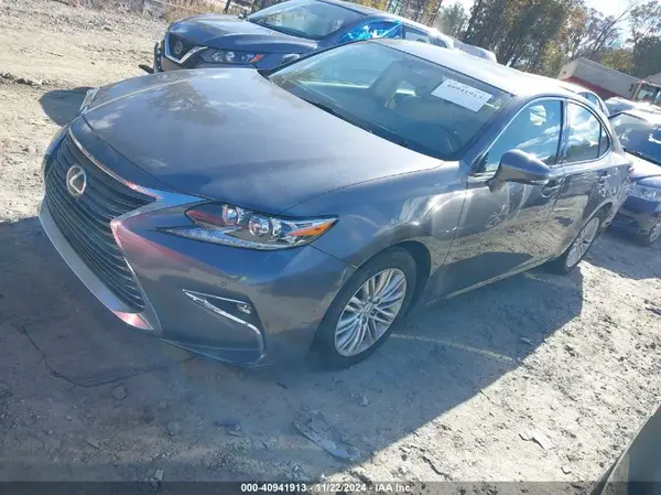 58ABK1GG9GU002199 2016 LEXUS ES - Image 2