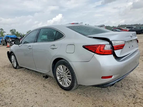 58ABK1GG9GU002848 2016 LEXUS ES - Image 2