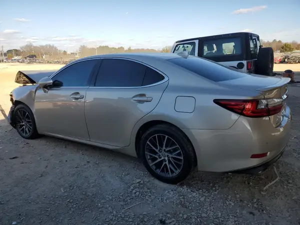 58ABK1GG9GU003059 2016 LEXUS ES - Image 2