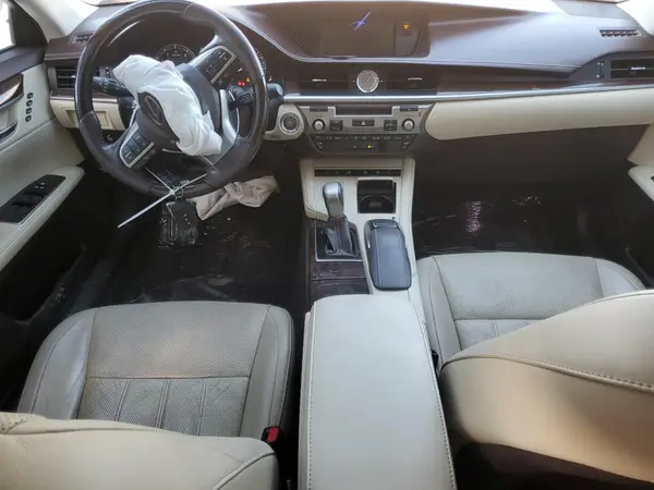 58ABK1GG9GU003059 2016 LEXUS ES - Image 8