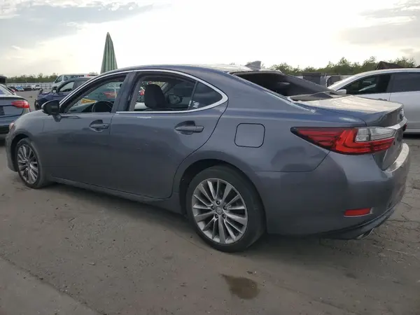 58ABK1GG9GU006169 2016 LEXUS ES - Image 2