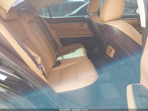 58ABK1GG9GU007211 2016 LEXUS ES - Image 8