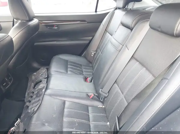 58ABK1GG9GU007368 2016 LEXUS ES - Image 8